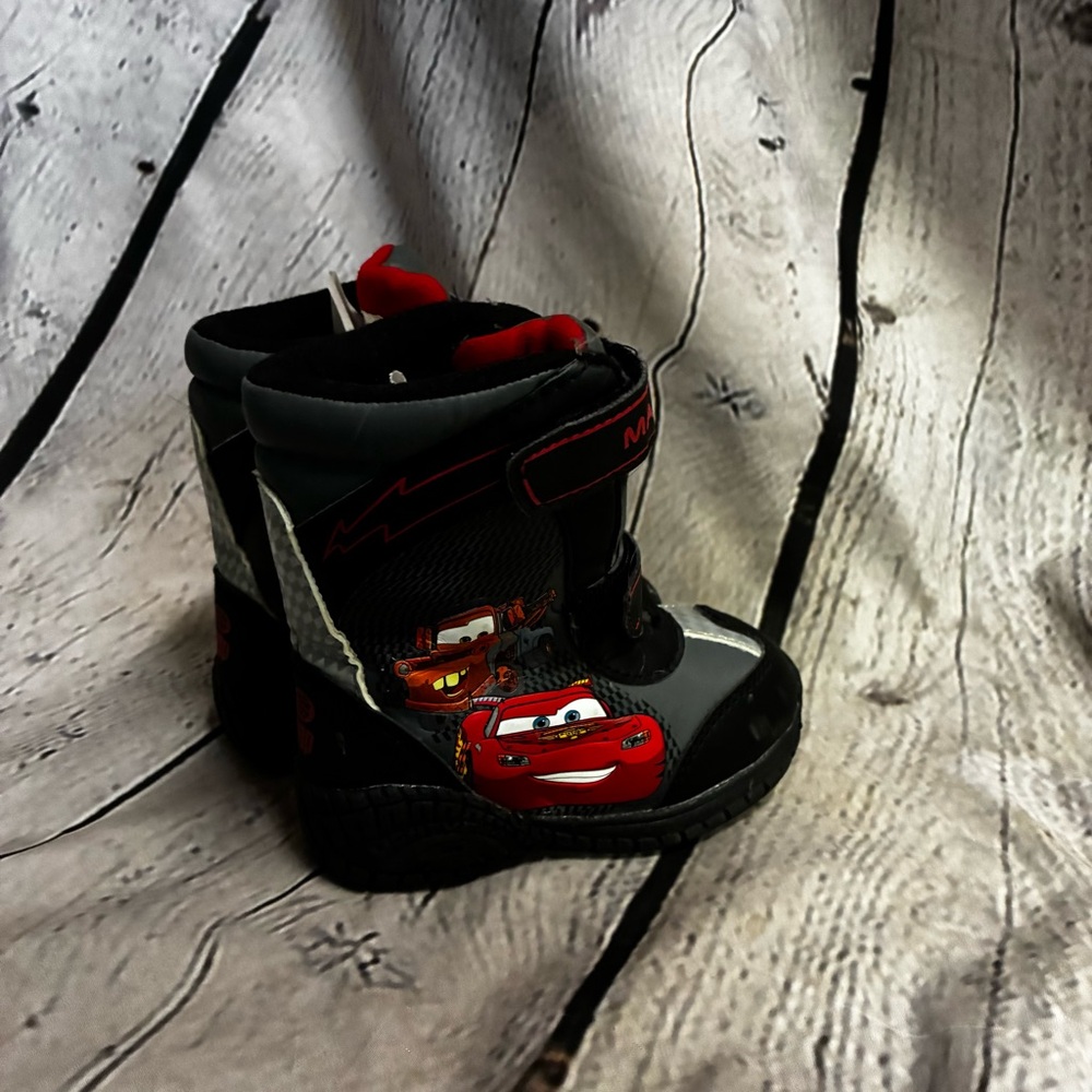 Disney Pixar Cars Movie Lightning McQueen Toddler Boys' Winter Snow Boots Sz 7‎